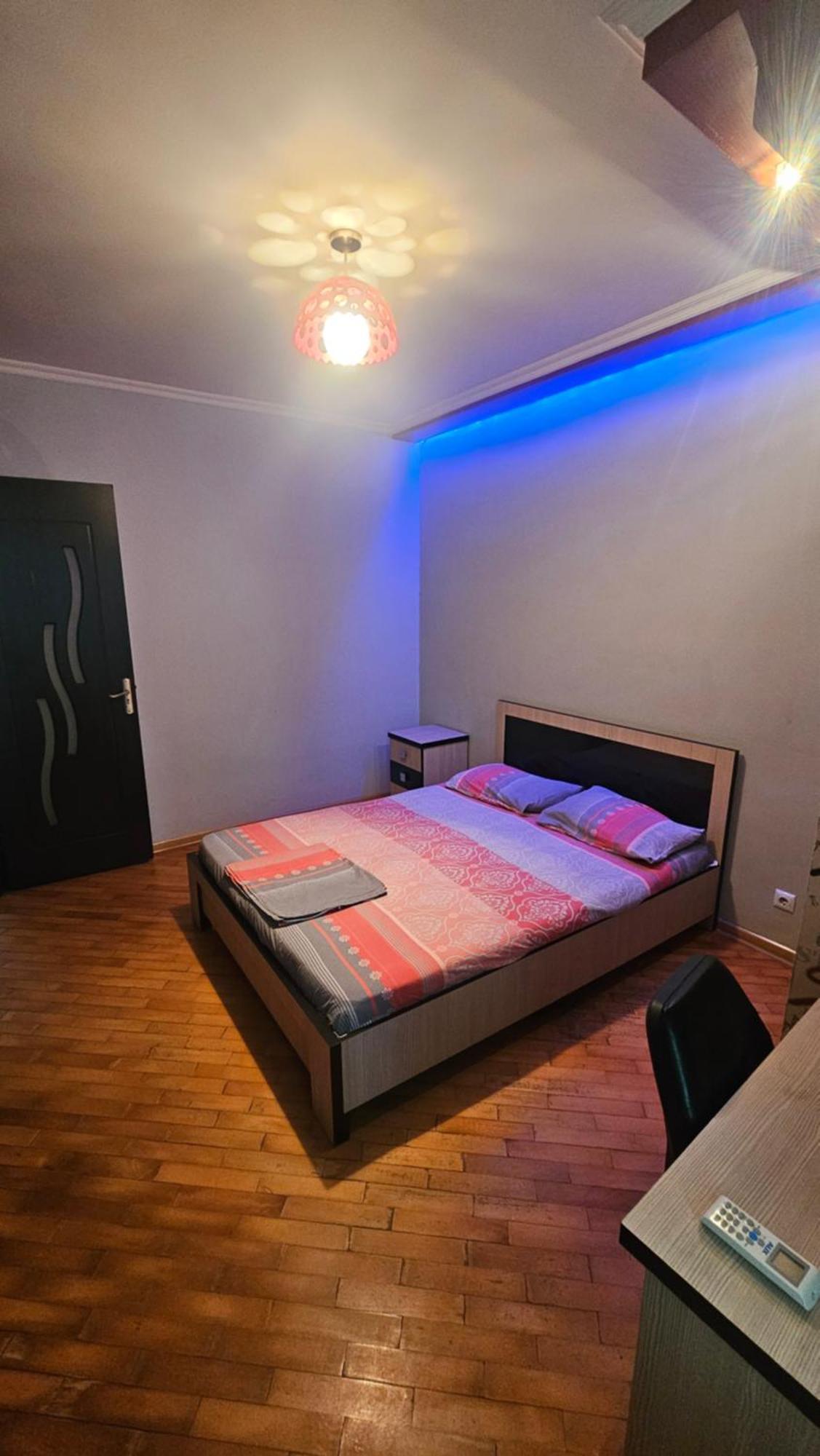 Nukri-2017 Apartment Batumi Exterior foto